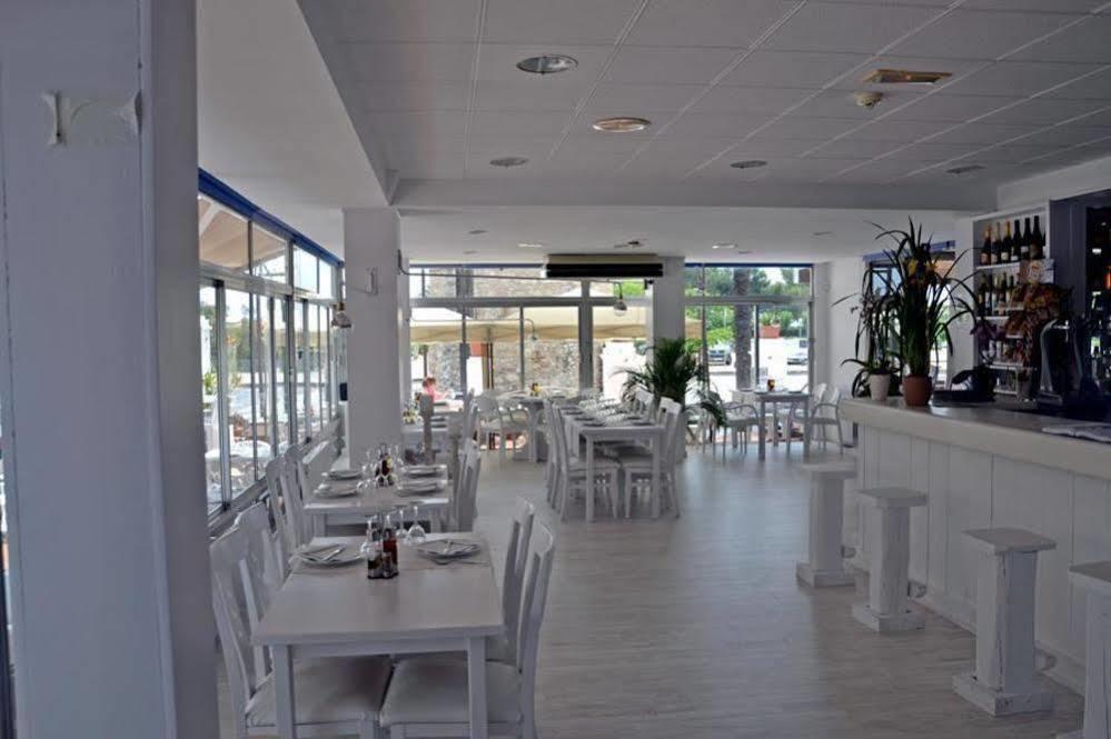 Solvi Hotel - Adults Only Vilanova i la Geltrú Kültér fotó