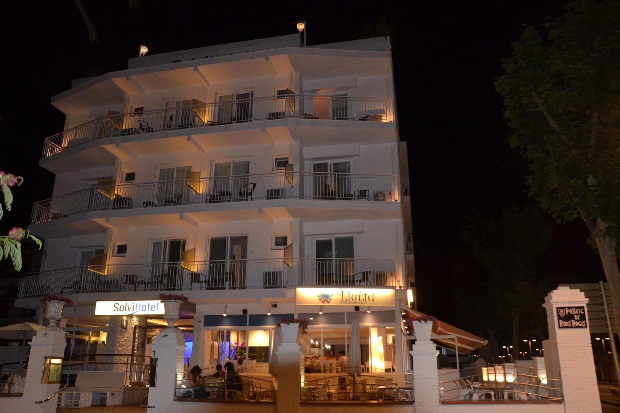 Solvi Hotel - Adults Only Vilanova i la Geltrú Kültér fotó